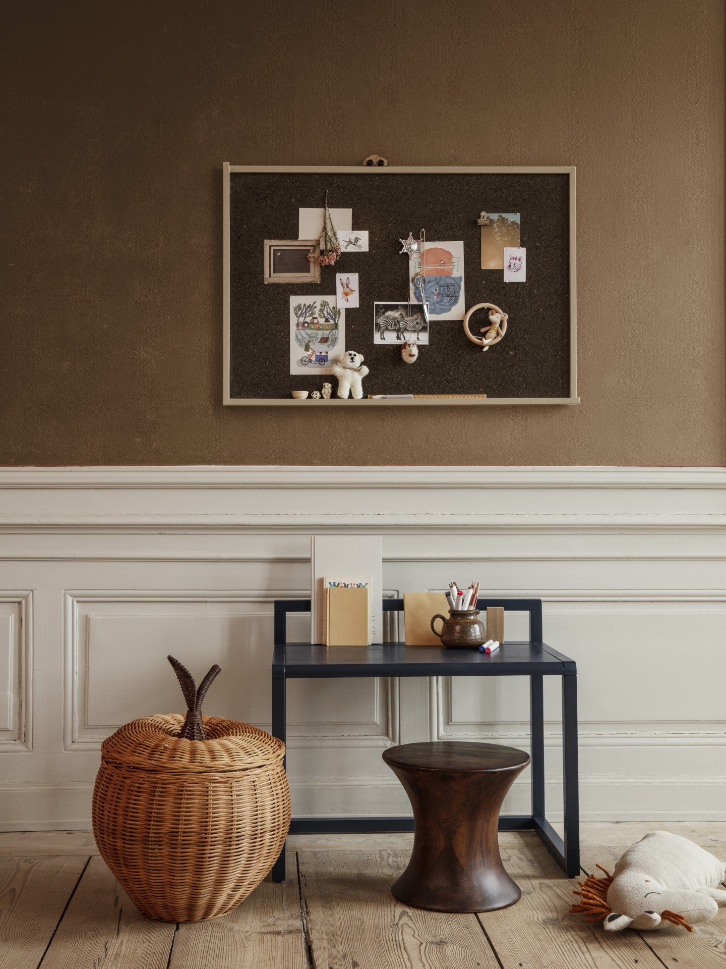 Ferm Living SPIN STOOL -jakkara