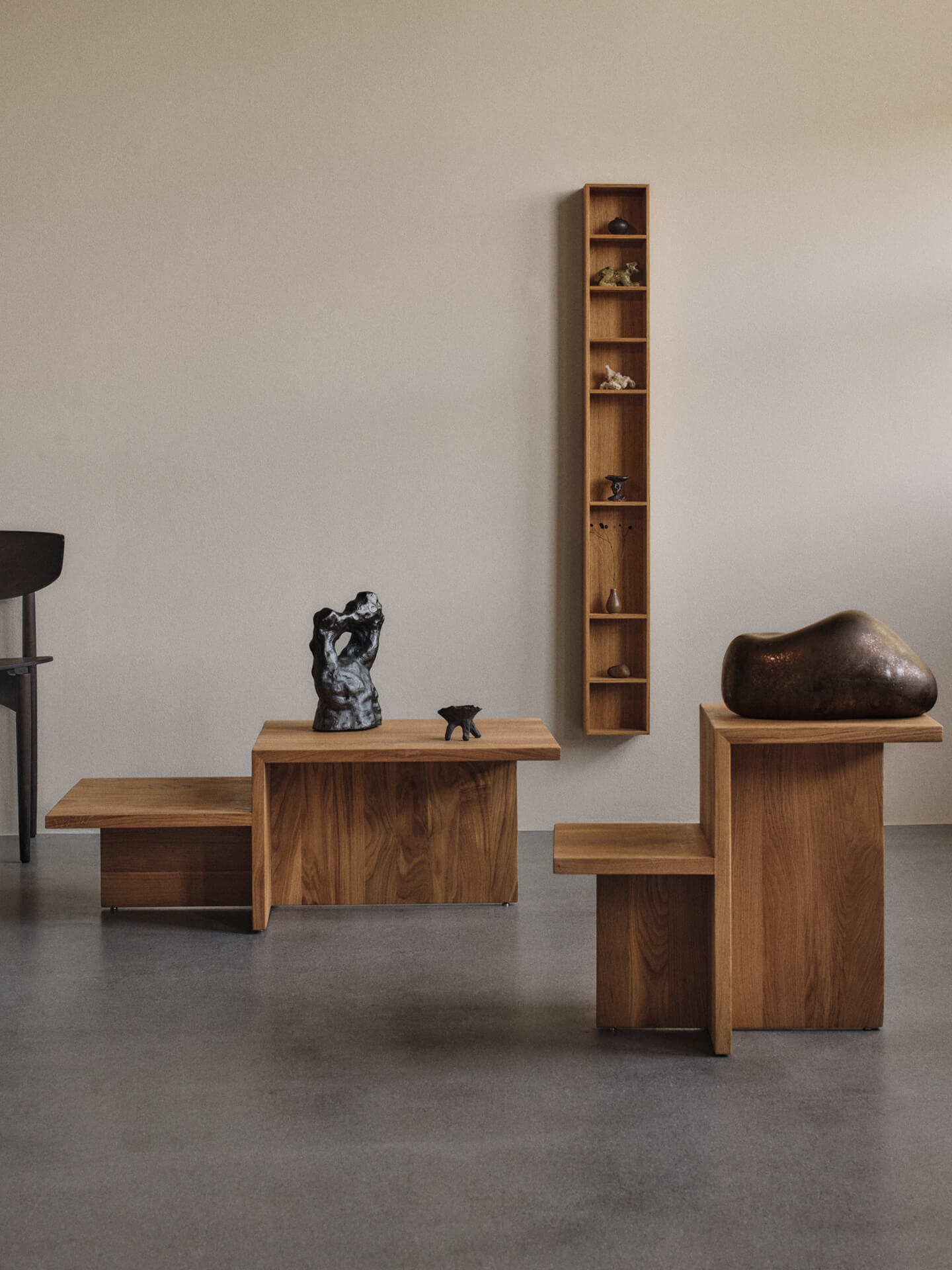 Ferm Living DISTINCT WOOD -sivupöytä