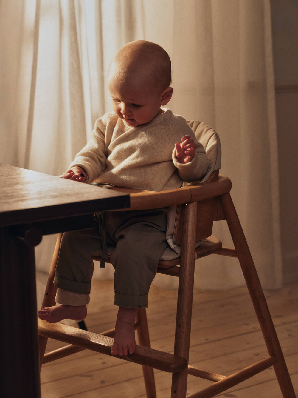 Ferm Living MURU -syöttötuoli