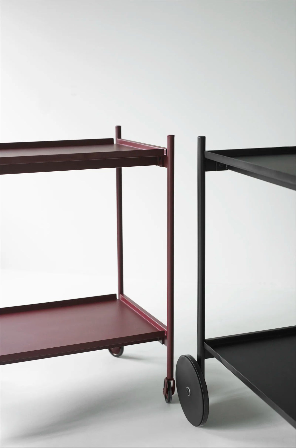 Normann Copenhagen RUL -tarjoiluvaunu