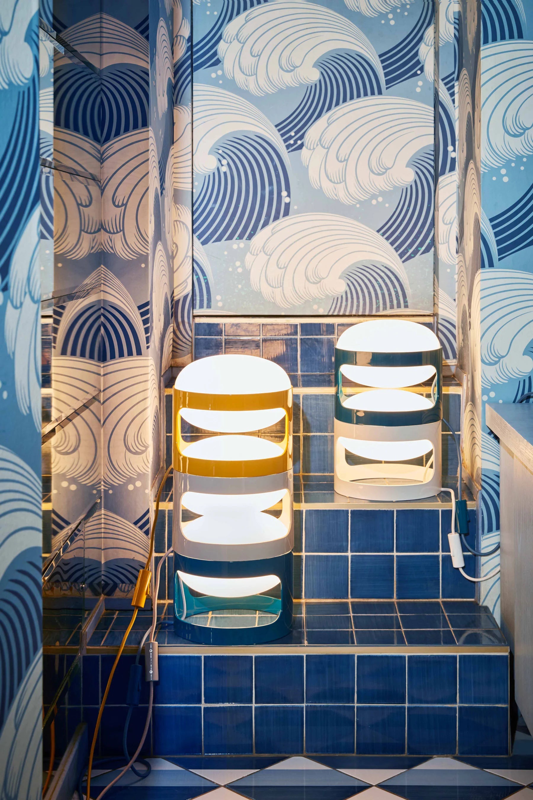 Kartell KD28 -pöytävalaisin