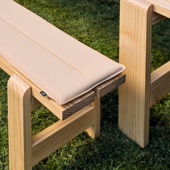 Hay WEEKDAY -penkin pehmuste