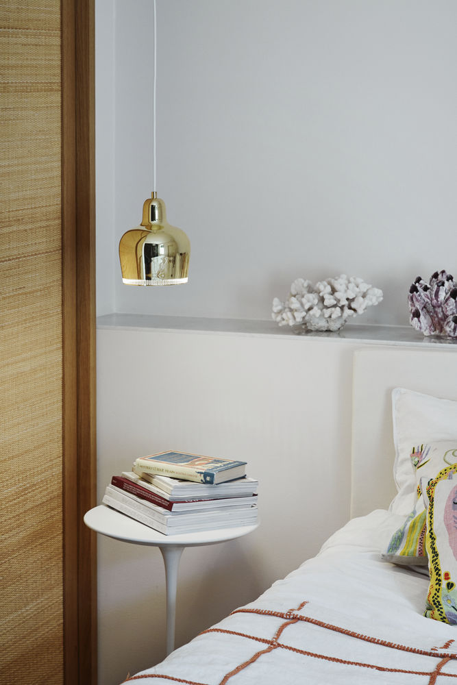 Artek A330S -valaisin "kultakello"