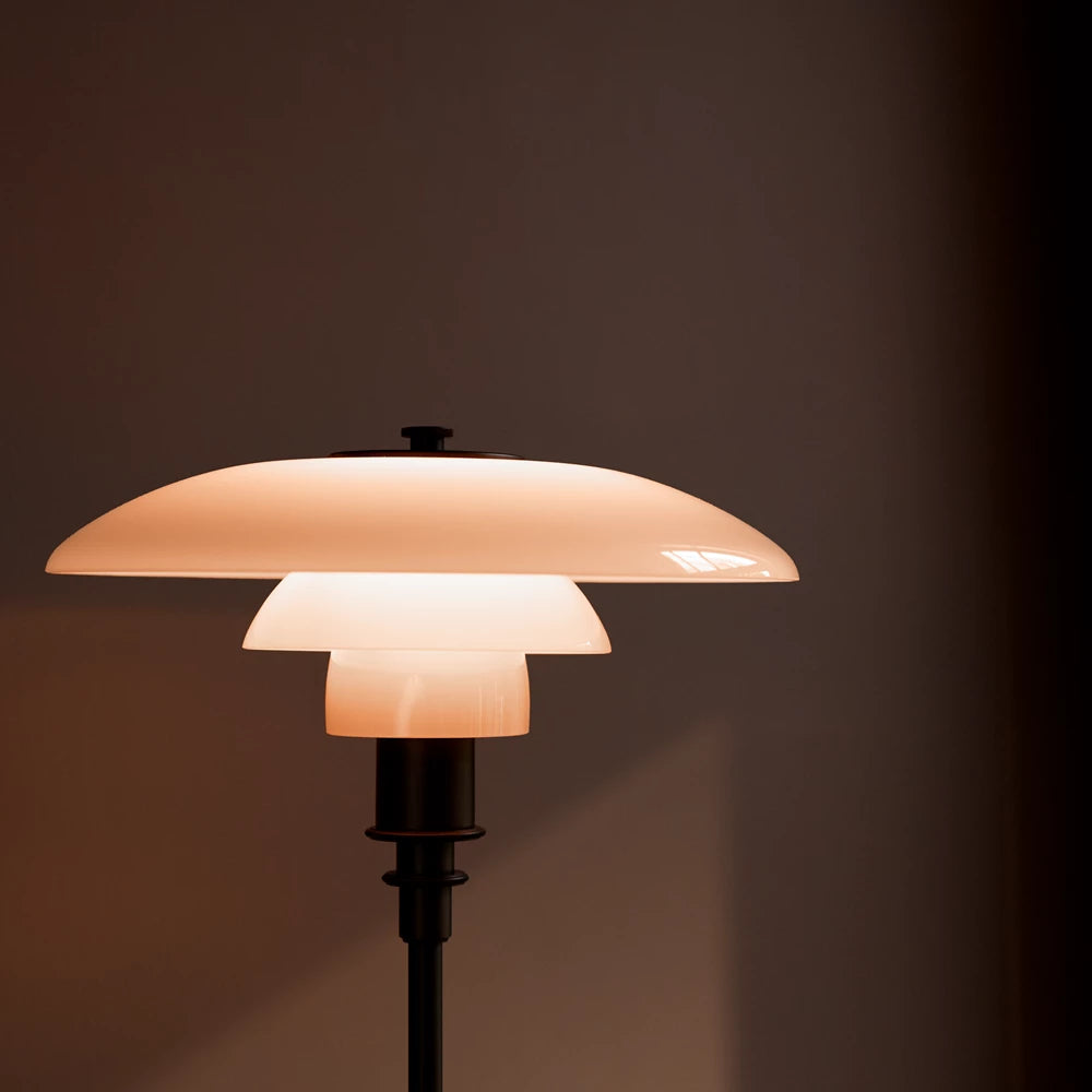 Louis Poulsen PH 3/2 -pöytävalaisin, Dusty Terracotta LIMITED EDITION 2025