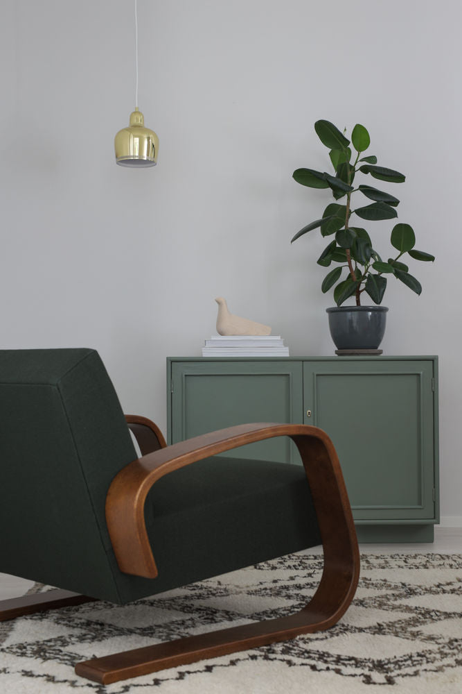 Artek 400 ''TANKKI'' -nojatuoli (pähkinä)