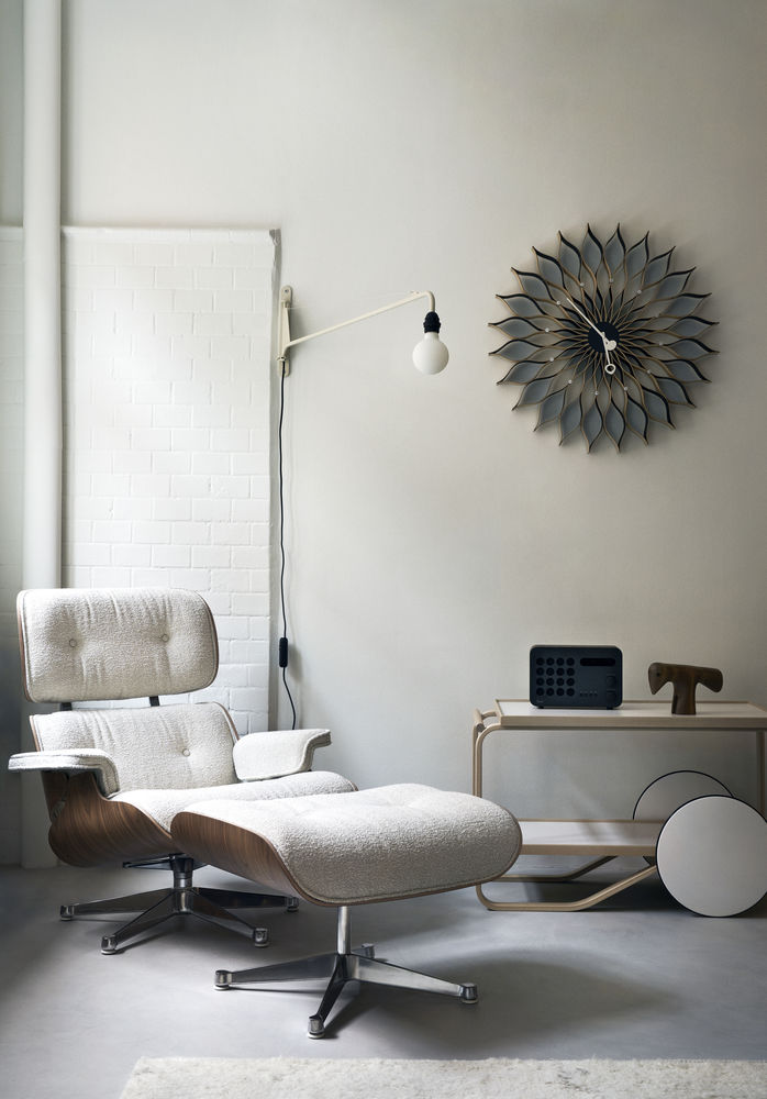 Vitra SUNFLOWER -seinäkello