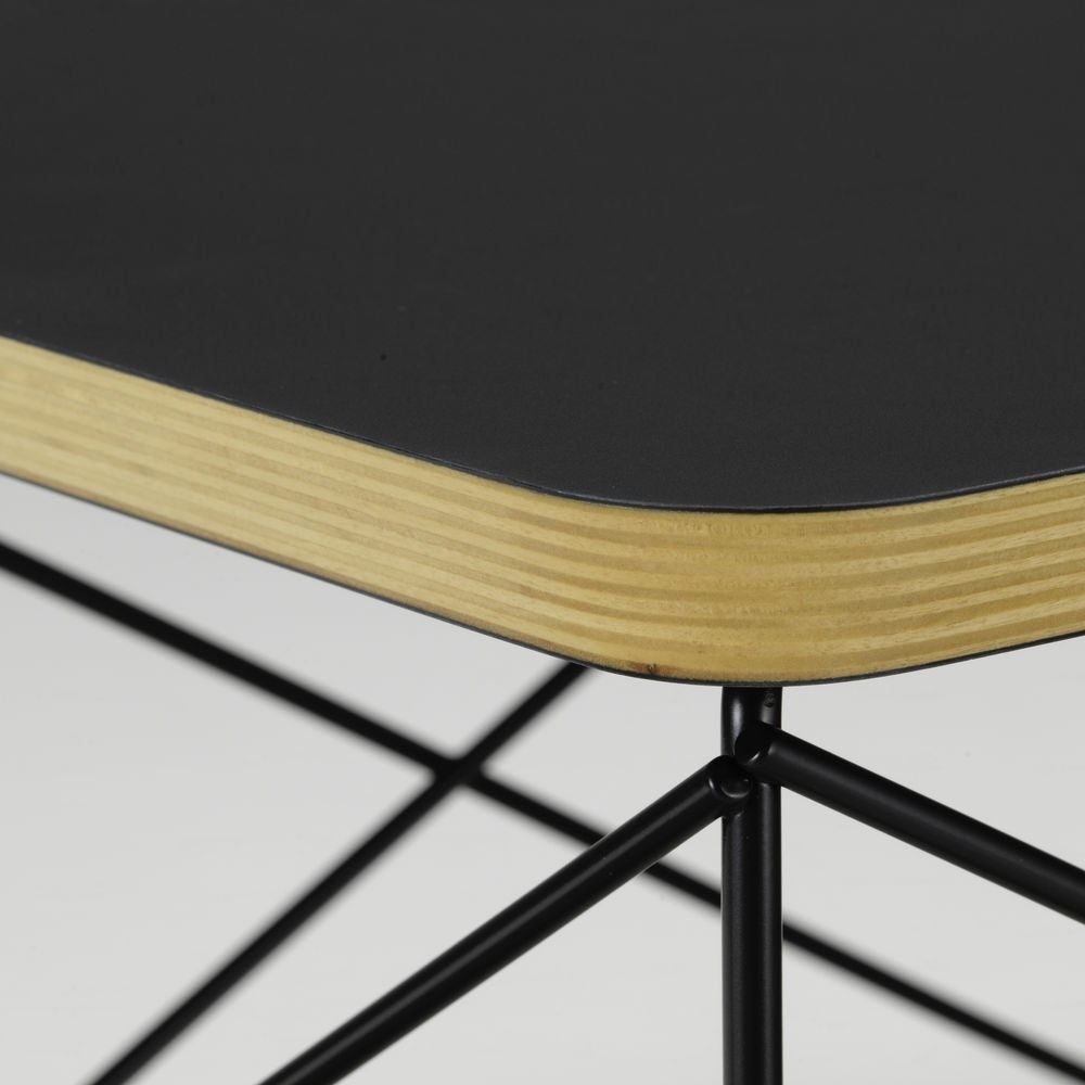 Vitra OCCASIONAL TABLE LTR -pöytä