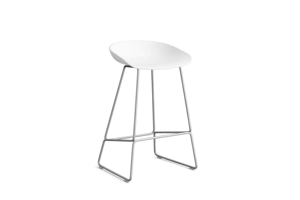 Hay ABOUT A STOOL AAS38 -baarituoli, matala