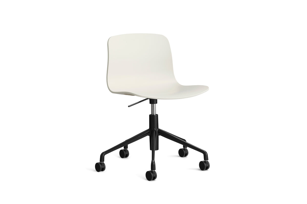 Hay ABOUT A CHAIR AAC 50 -tuoli