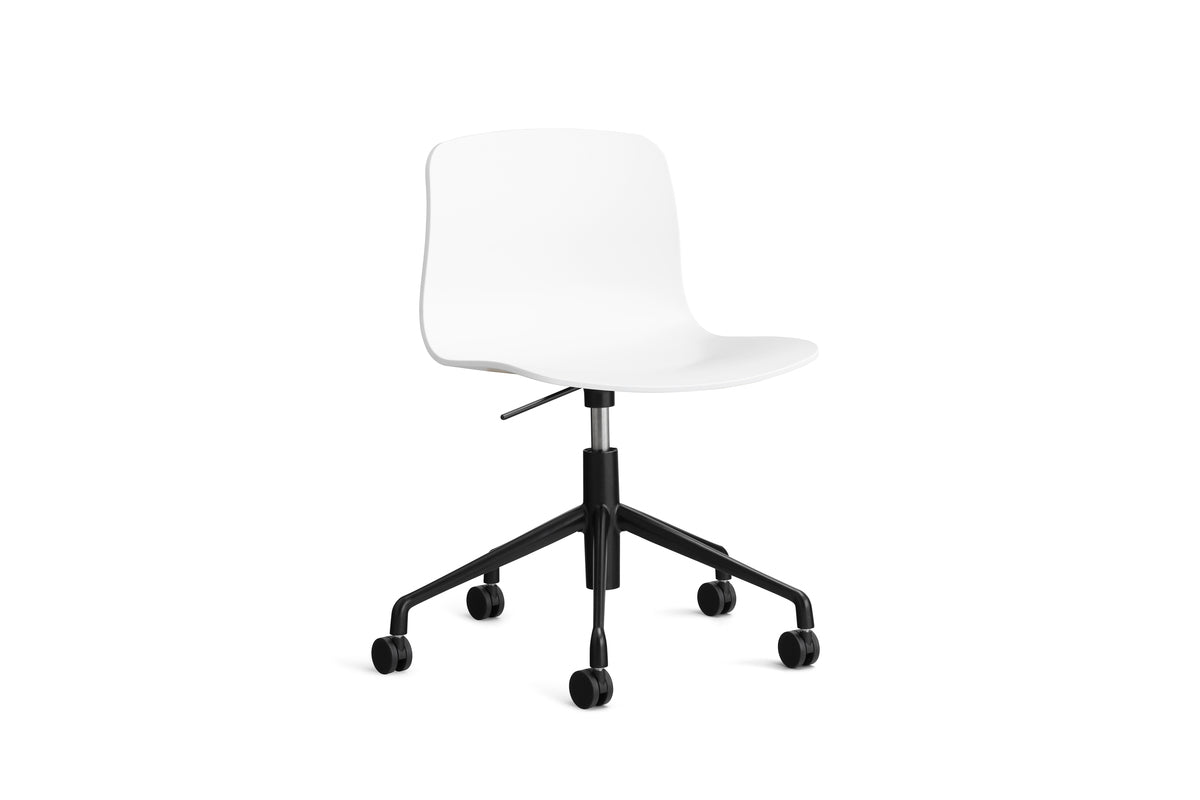 Hay ABOUT A CHAIR AAC 50 -tuoli