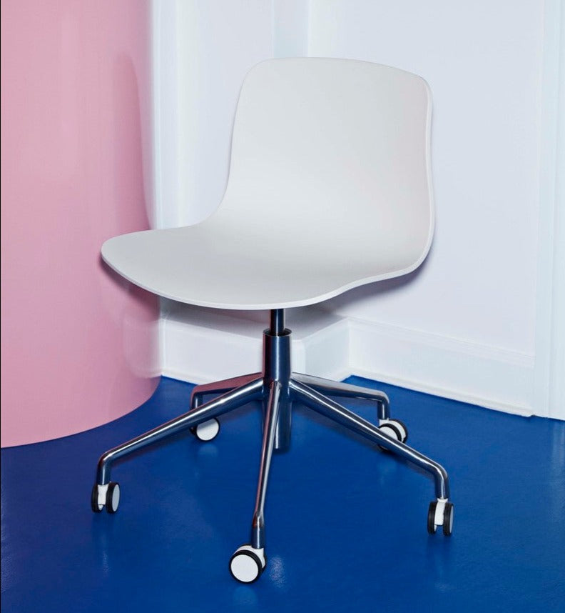 Hay ABOUT A CHAIR AAC 50 -tuoli