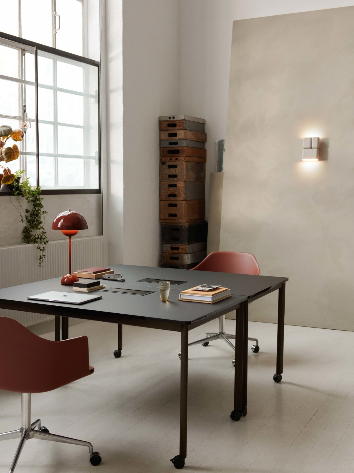 &tradition TABATA LN10 -seinävalaisin