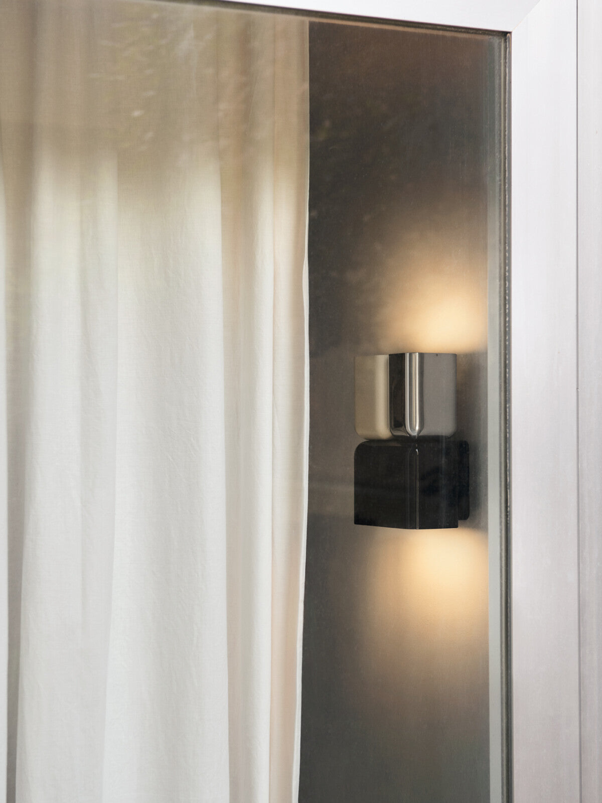 &tradition TABATA LN10 -seinävalaisin