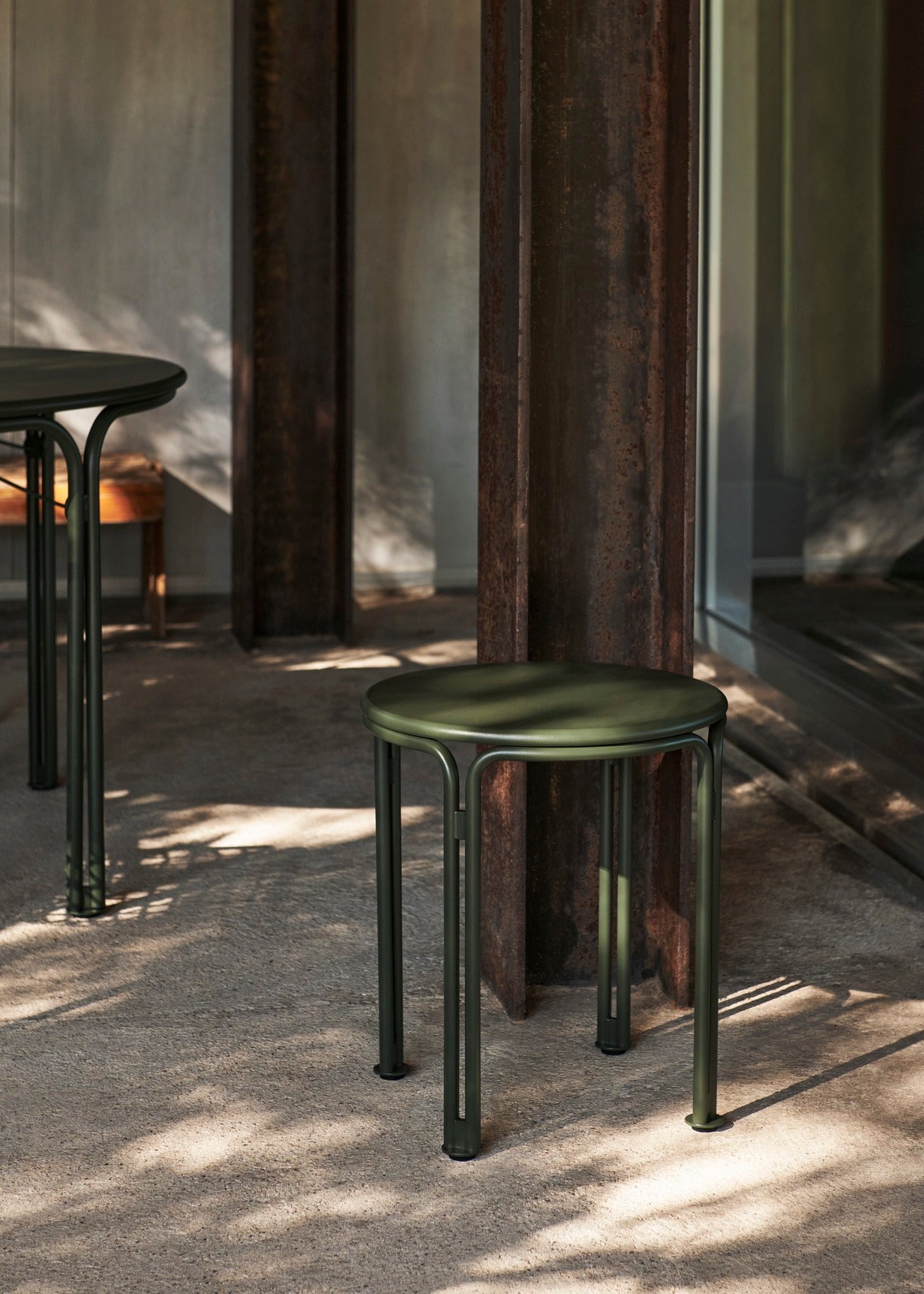 &tradition THORVALD SC102 -sivupöytä