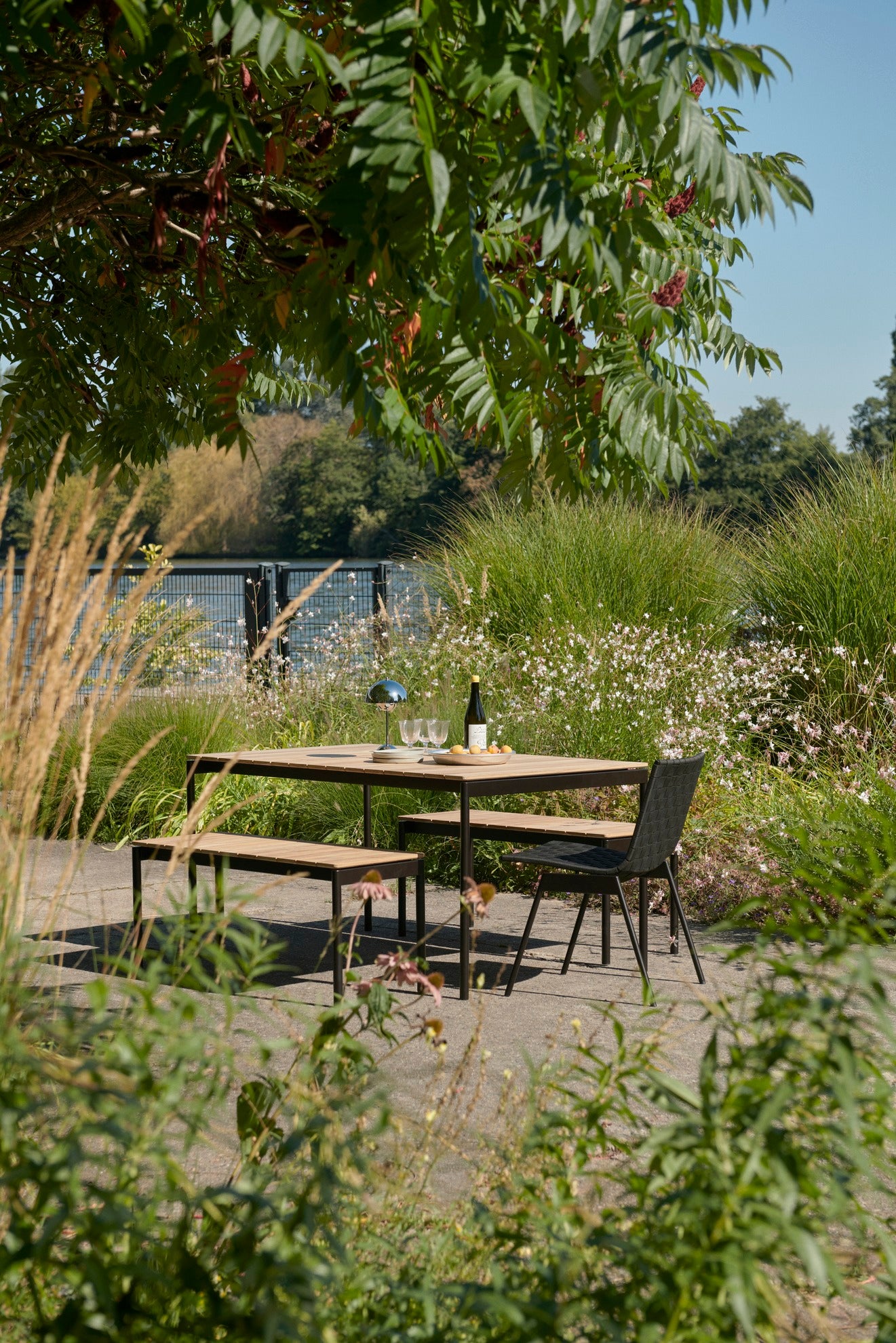 &tradition VILLE AV25 -terassipöytä