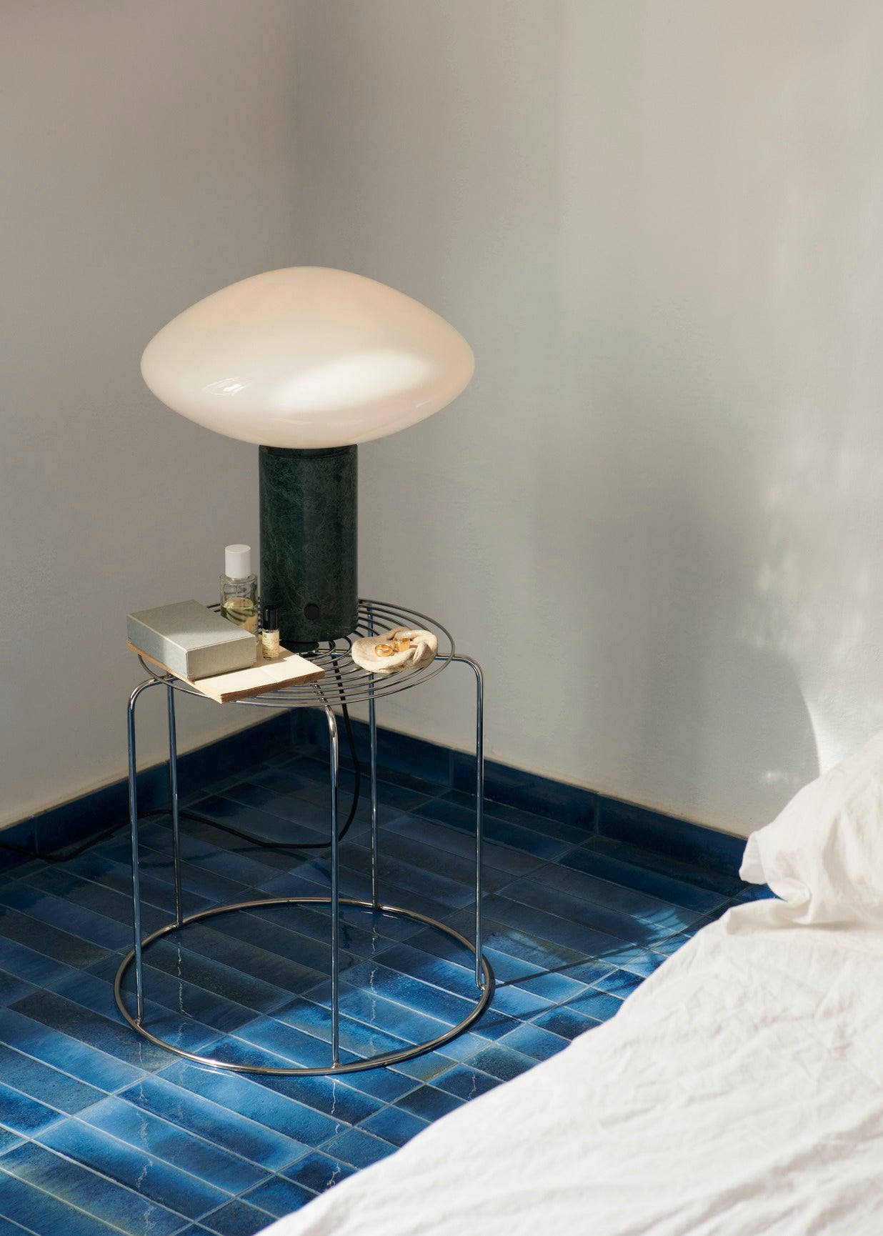 &tradition WIRE STOOL VP11 -jakkara