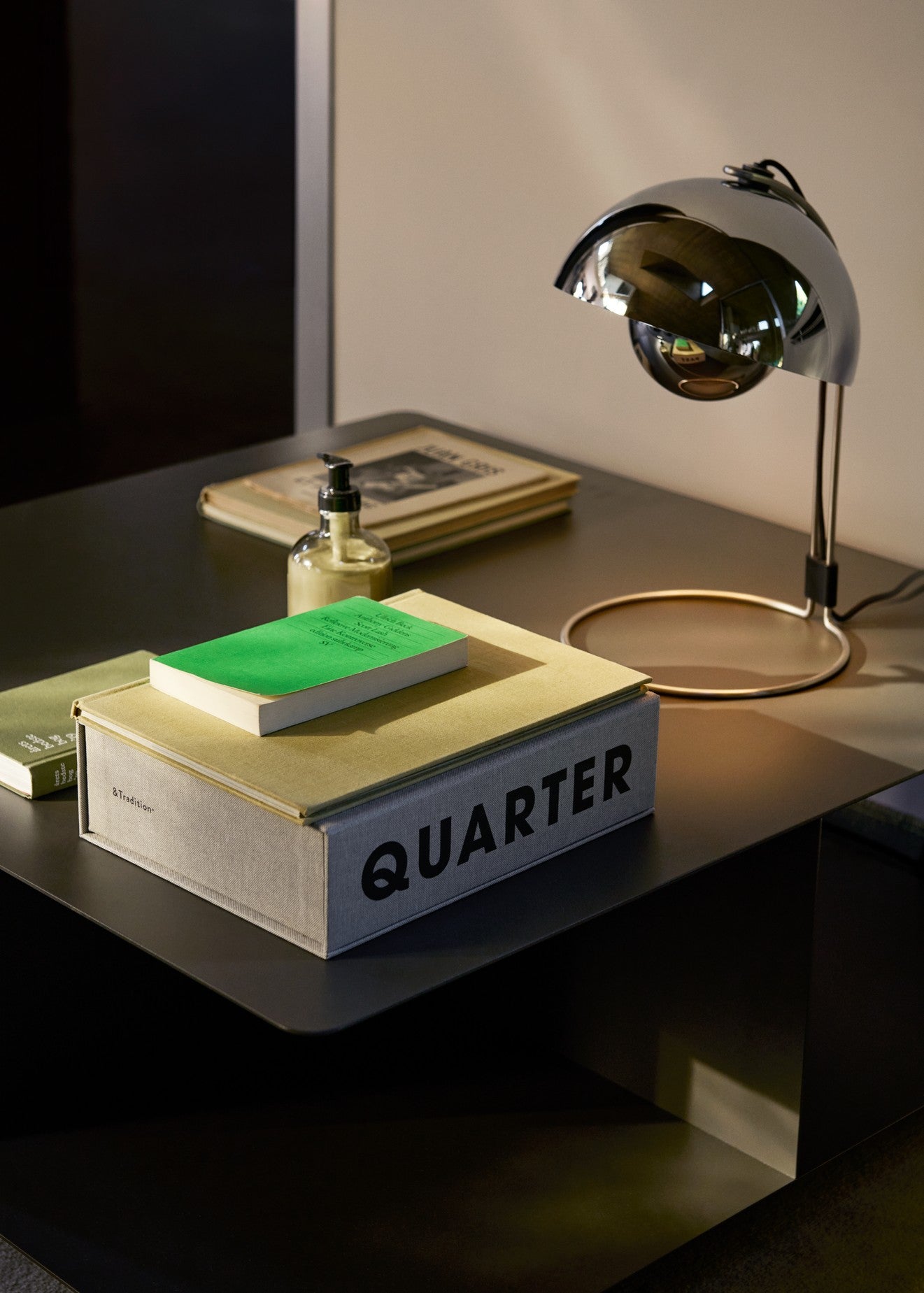 &tradition DEVELIUS EV3 COFFEE TABLE -pöytä