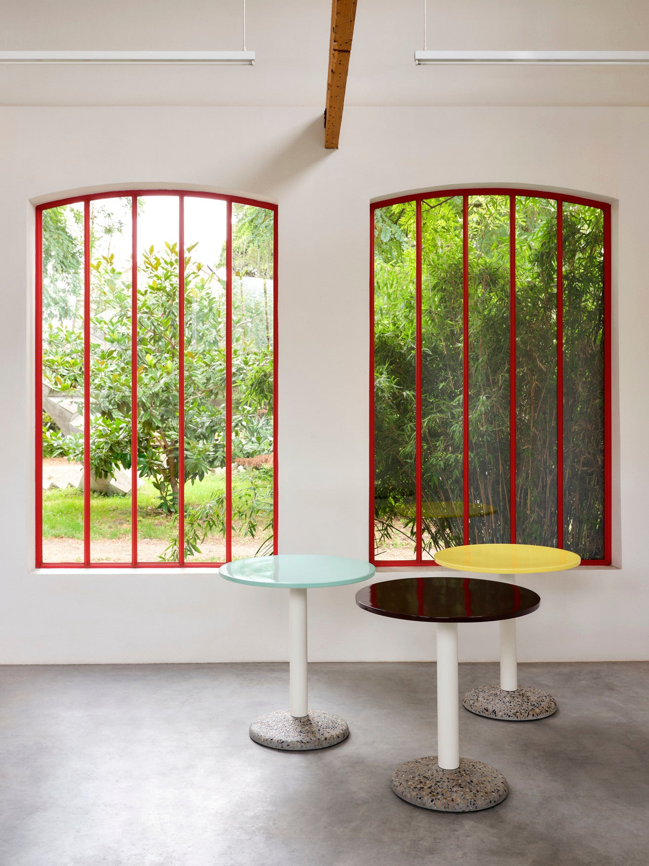 Hay CERAMIC -pöytä