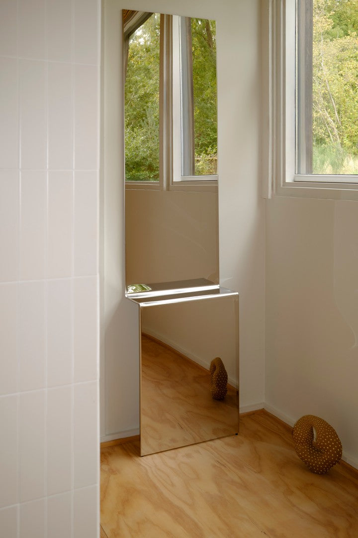 Muuto PLEAT -peili