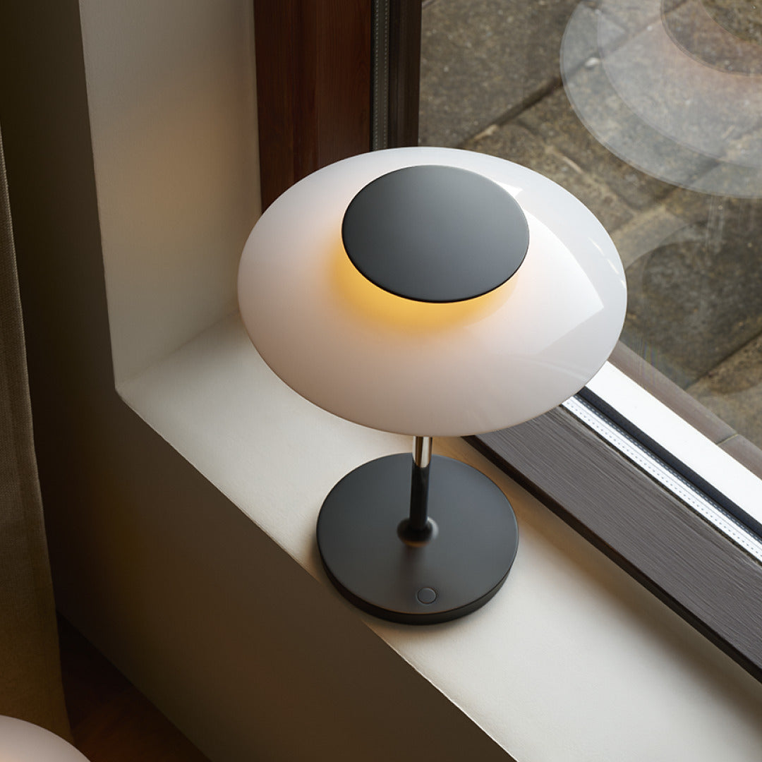 Louis Poulsen PH 80 PORTABLE -ladattava valaisin