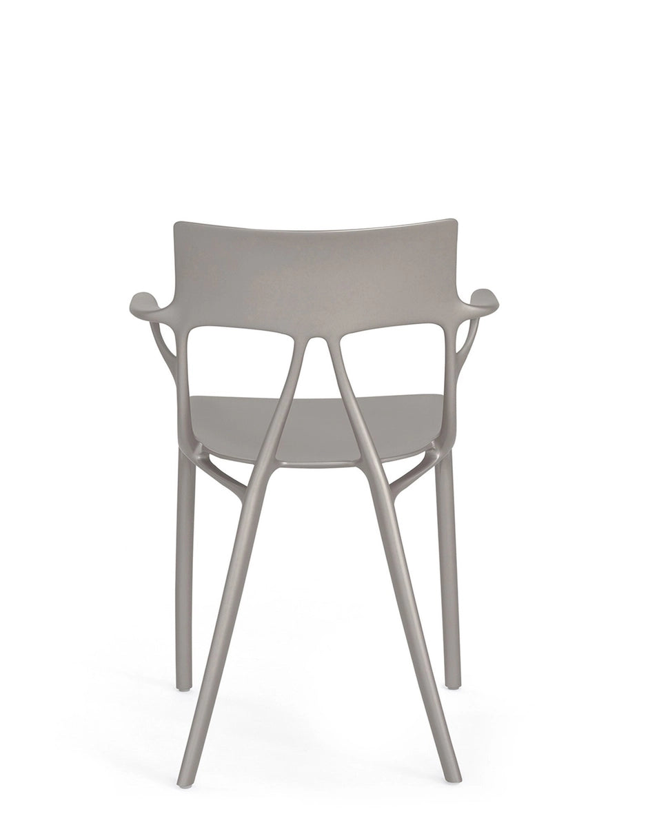 Kartell A.I. -tuoli