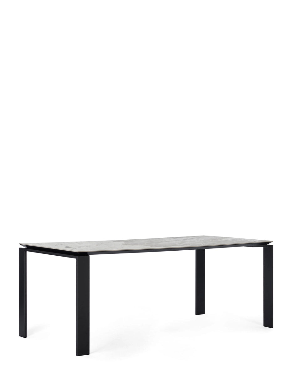 Kartell FOUR CERAMIC -pöytä