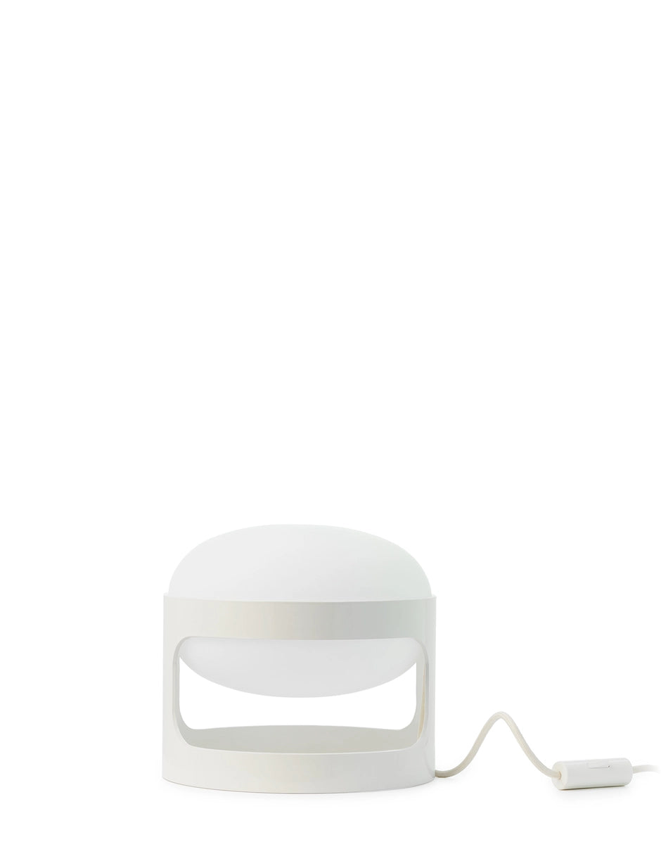 Kartell KD28 -pöytävalaisin