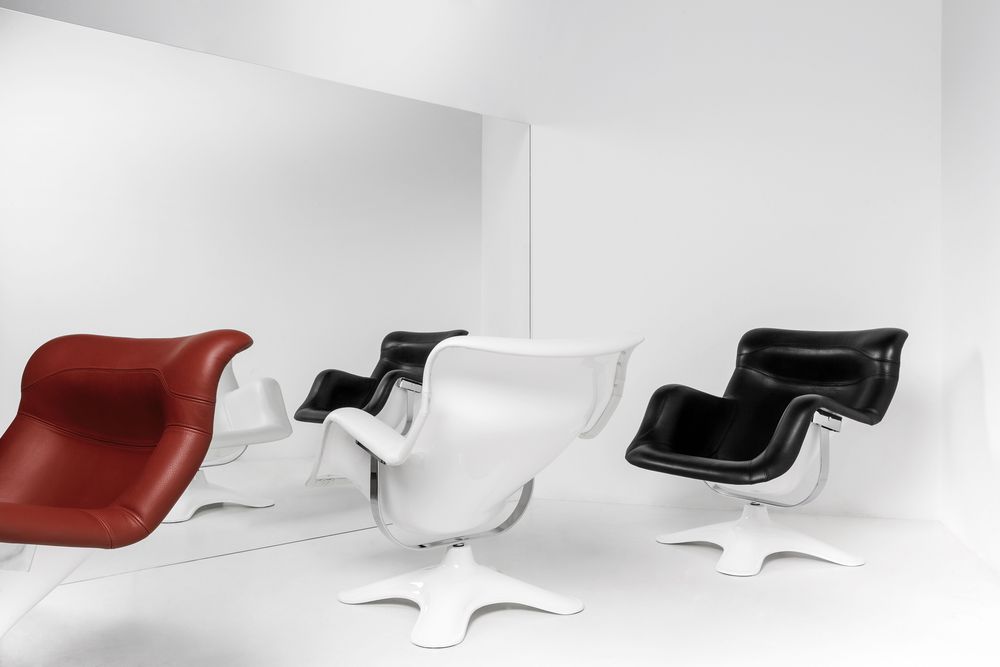 Artek KARUSELLI -lepotuoli ja -rahi, valkoinen