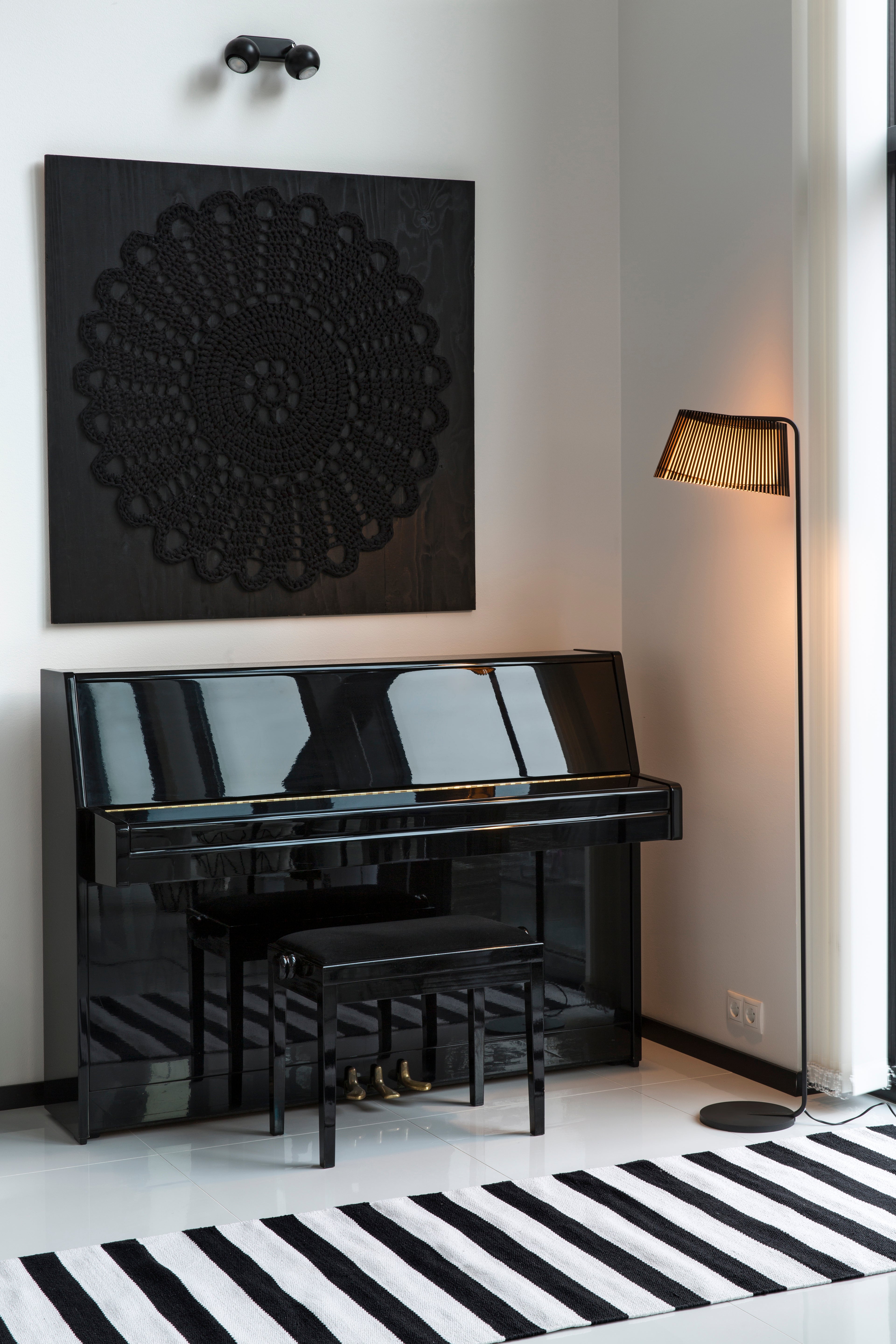 Secto OWALO 7010 -lattiavalaisin