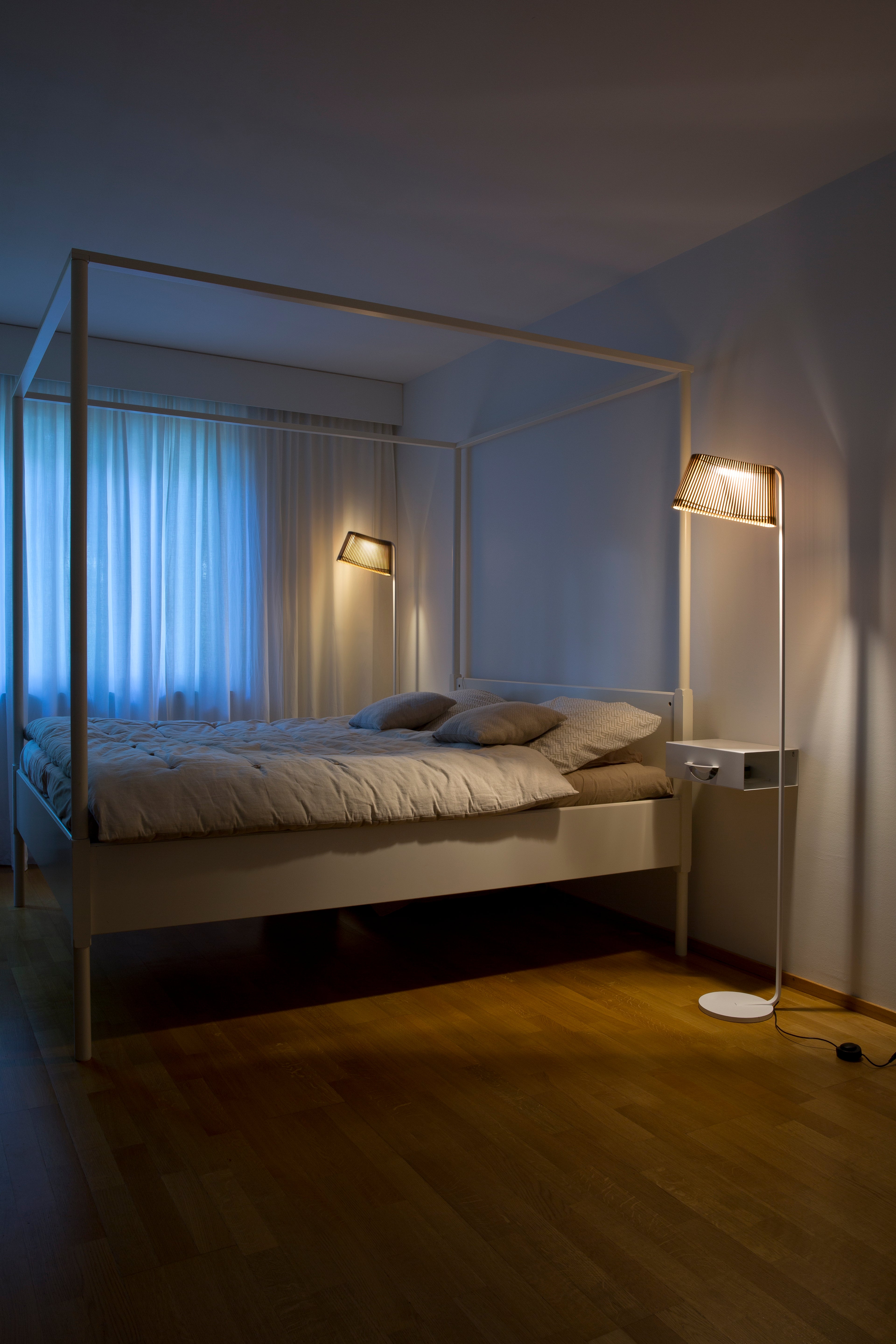 Secto OWALO 7010 -lattiavalaisin