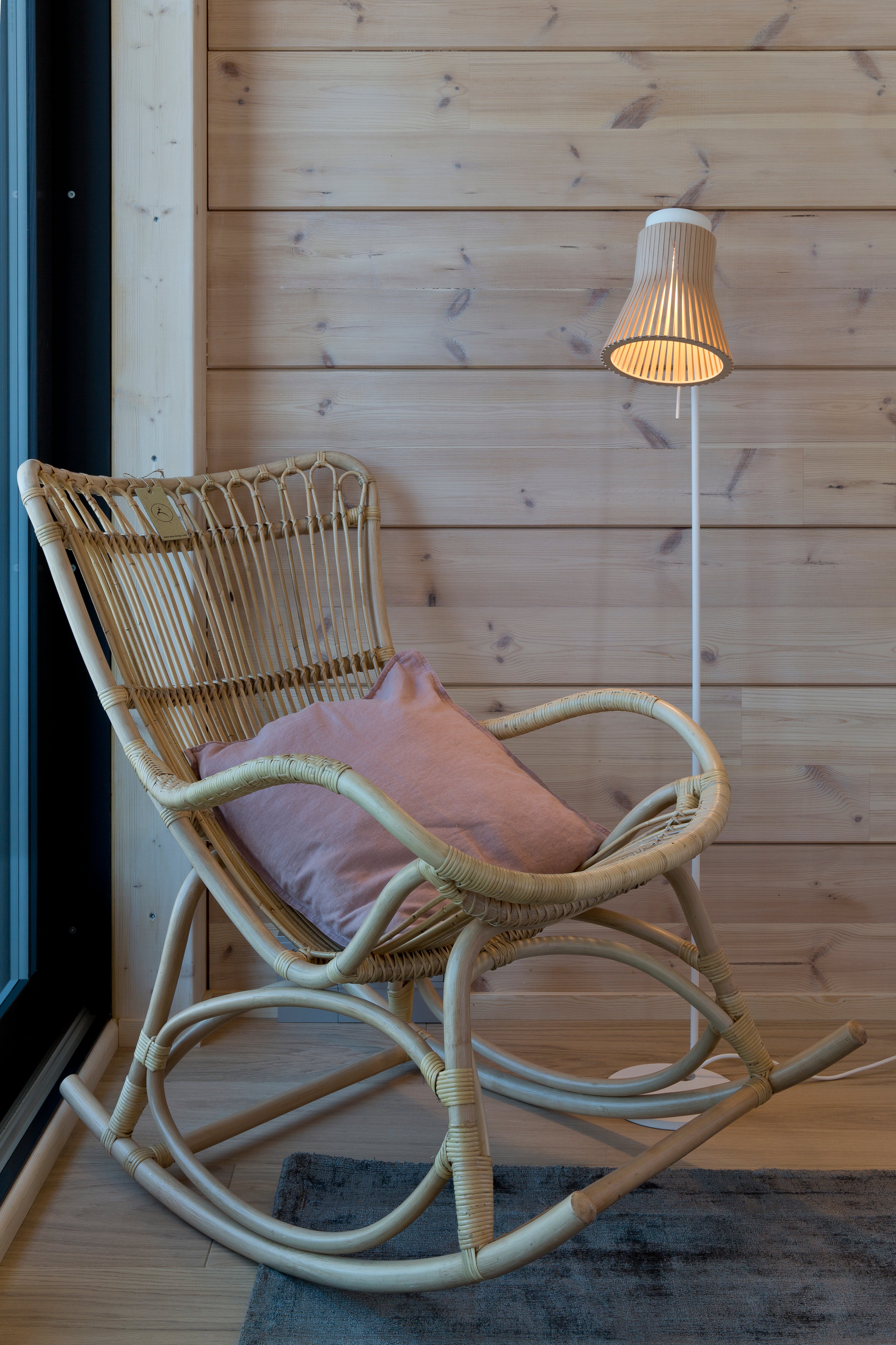 Secto PETITE 4610 -lattiavalaisin