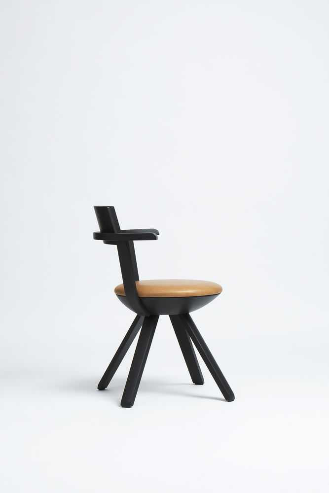 Artek RIVAL KG002 -tuoli