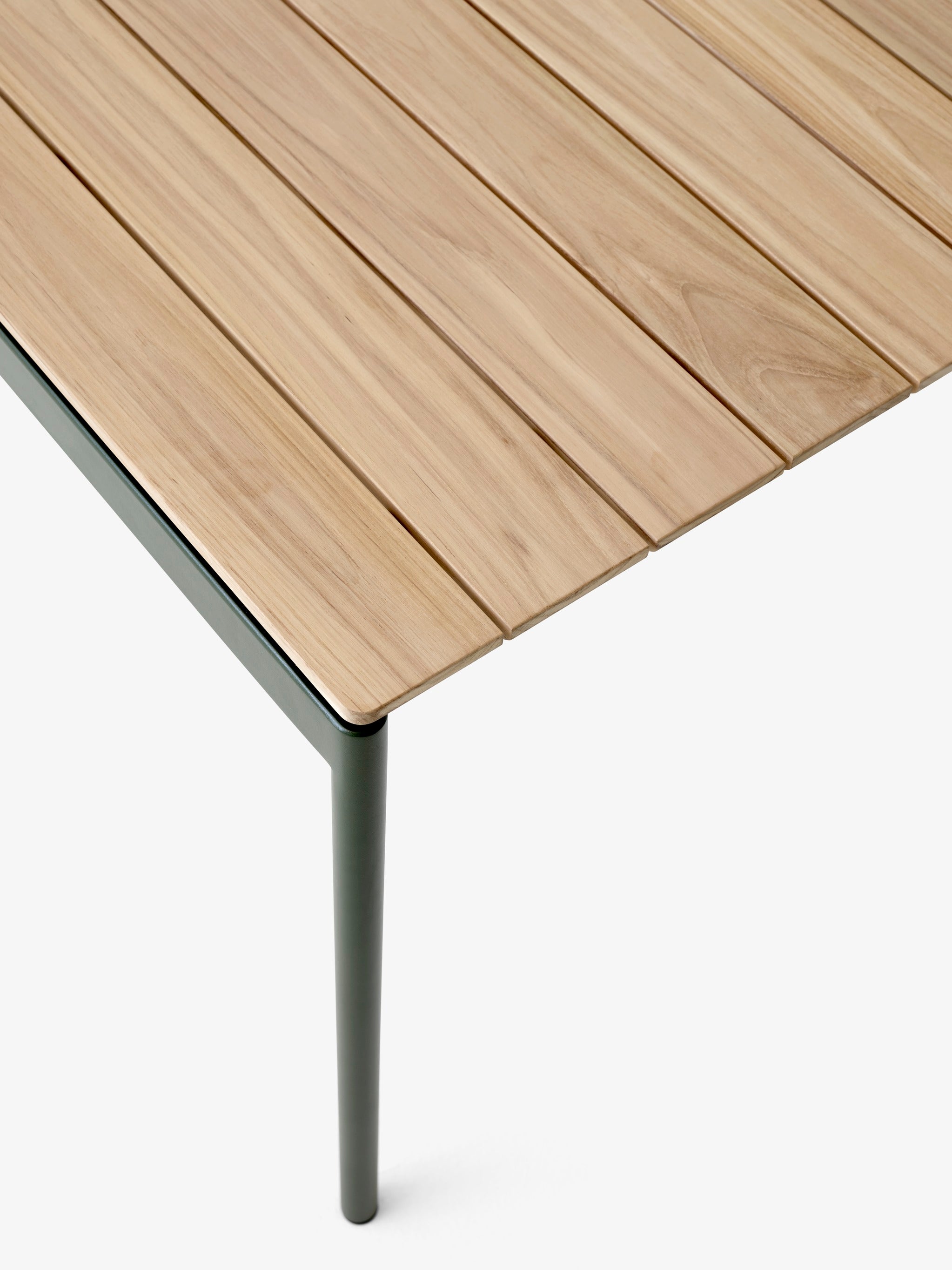 &tradition VILLE AV25 -terassipöytä