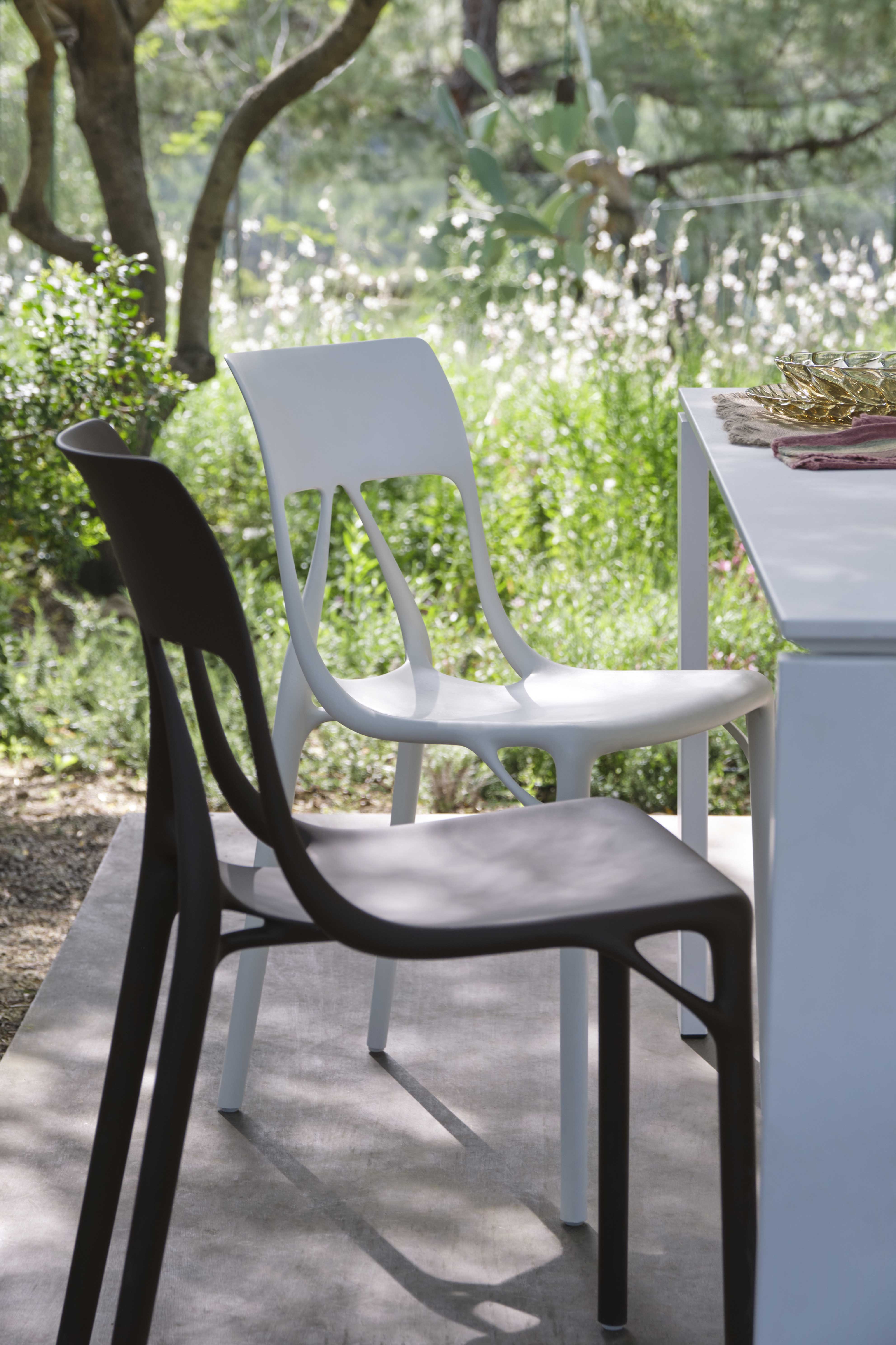 Kartell A.I. LITE -tuoli