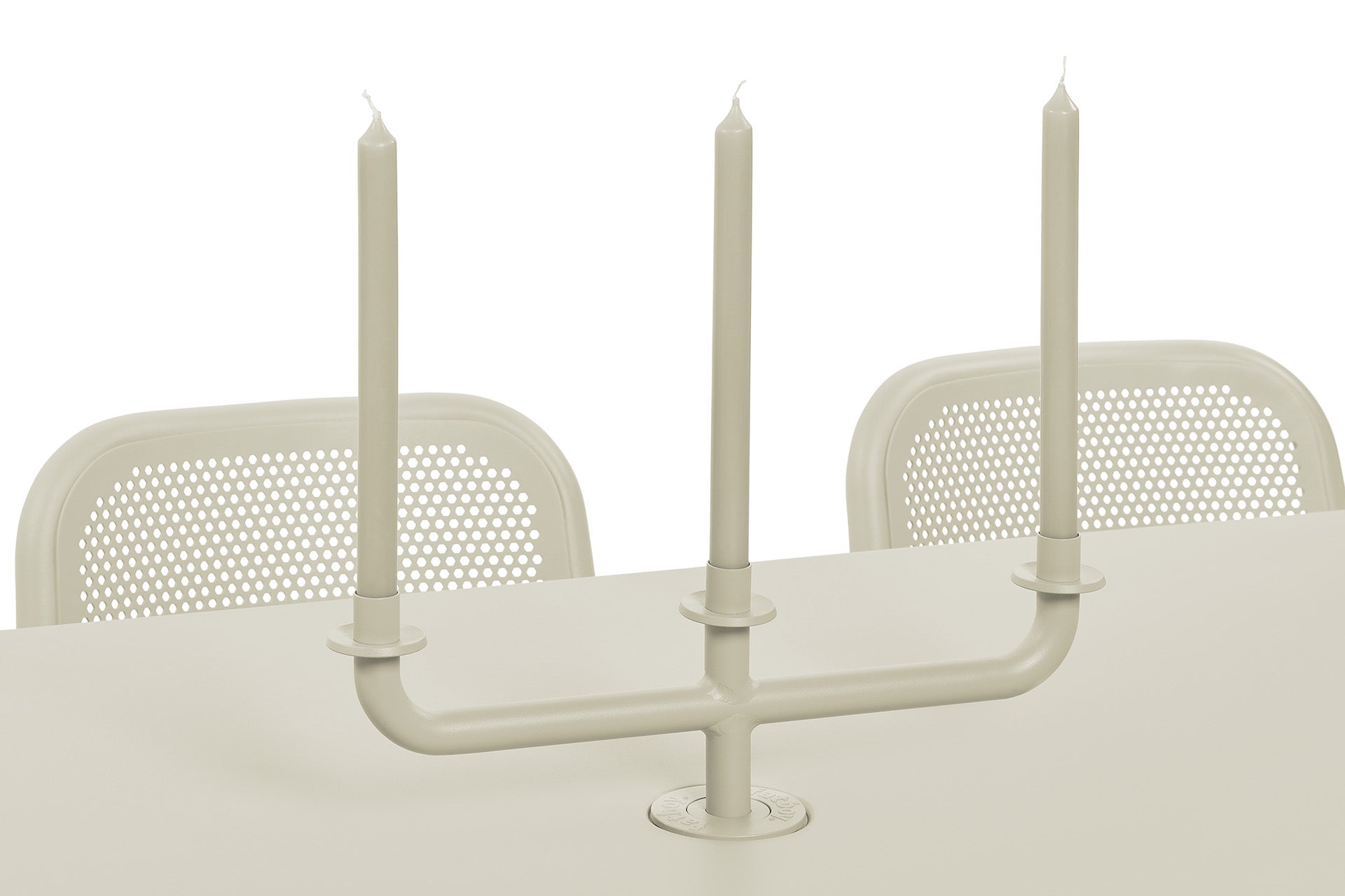Fatboy TONÍ CANDLE HOLDER -kynttilänjalka pöytään