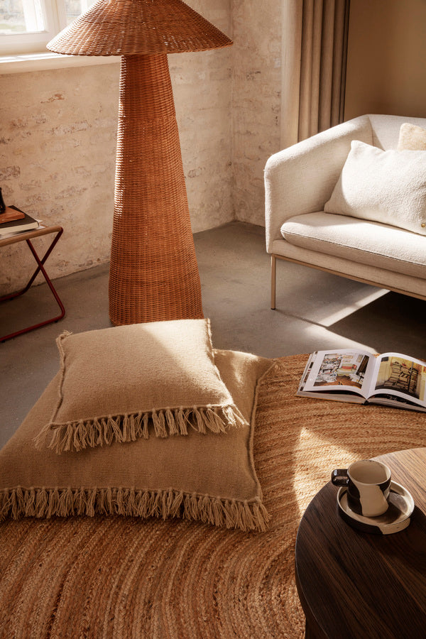 Ferm Living DOU -lattiavalaisin