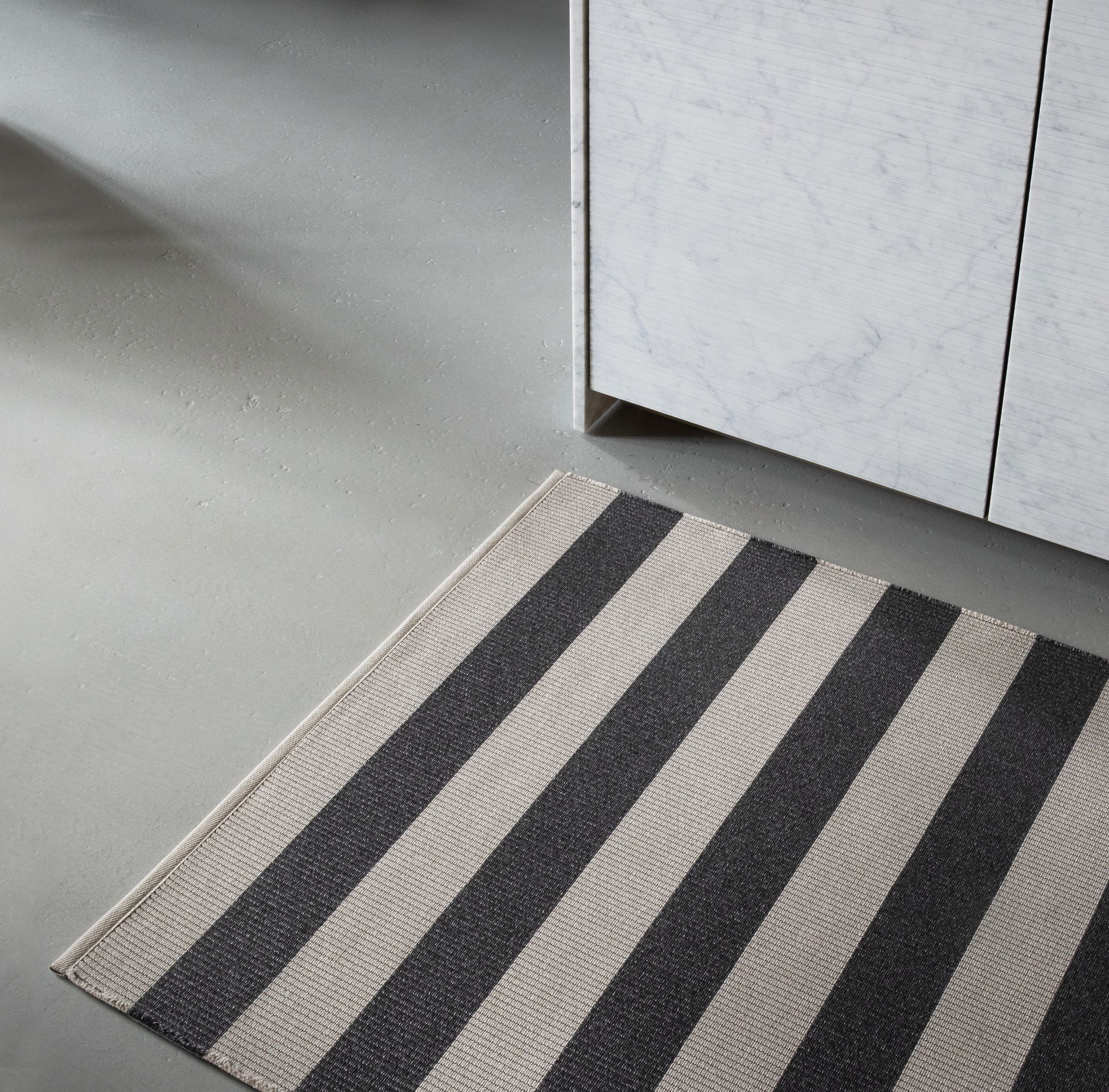 Woodnotes IN/OUT BIG STRIPE -matto