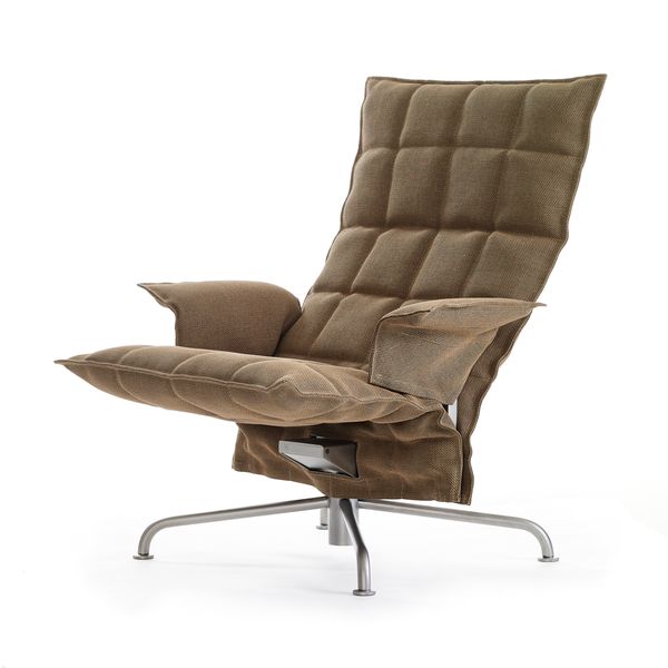 Woodnotes K -tuoli, käsinojin, ristikkojalka