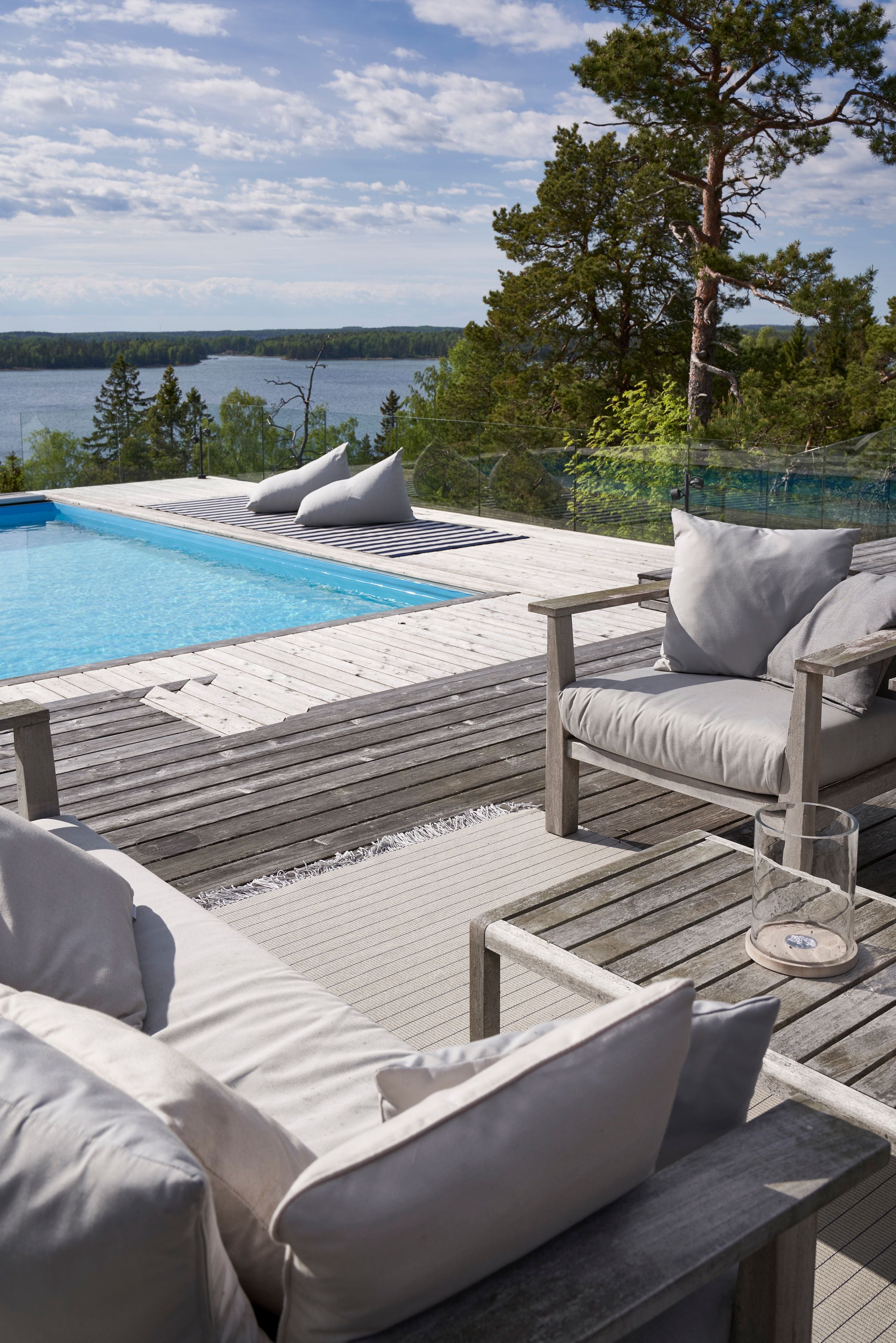 Woodnotes IN/OUT LINE -matto