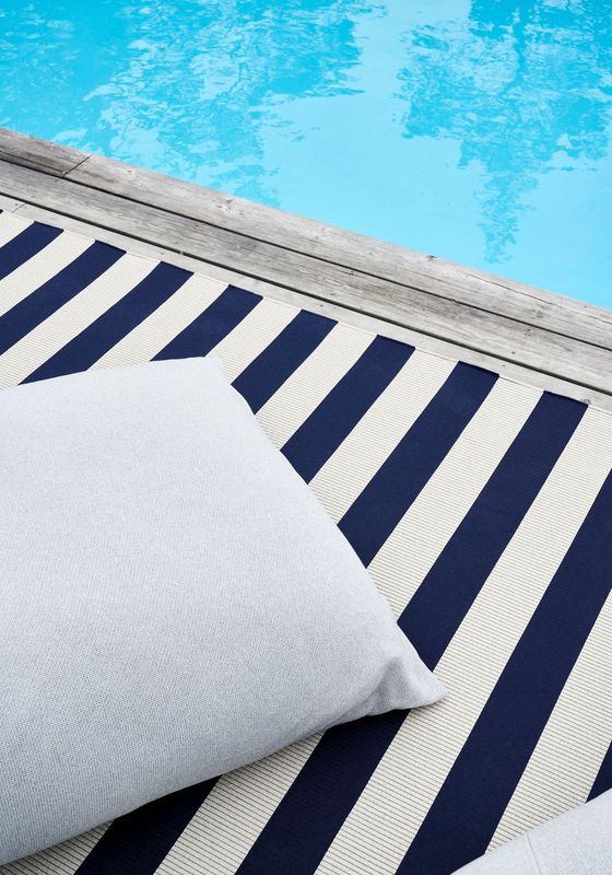 Woodnotes IN/OUT BIG STRIPE -matto