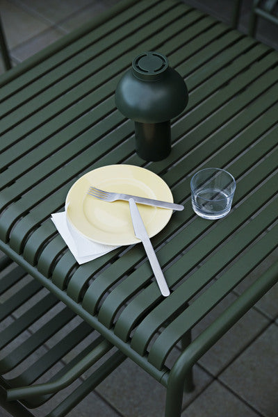 Hay PALISSADE -pöytä