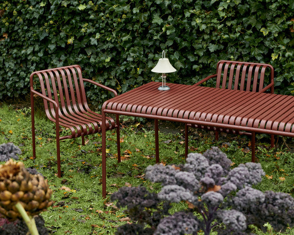 Hay PALISSADE -pöytä