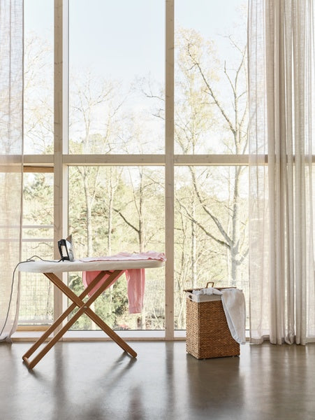 Design House Stockholm CINDERELLA -pöytä