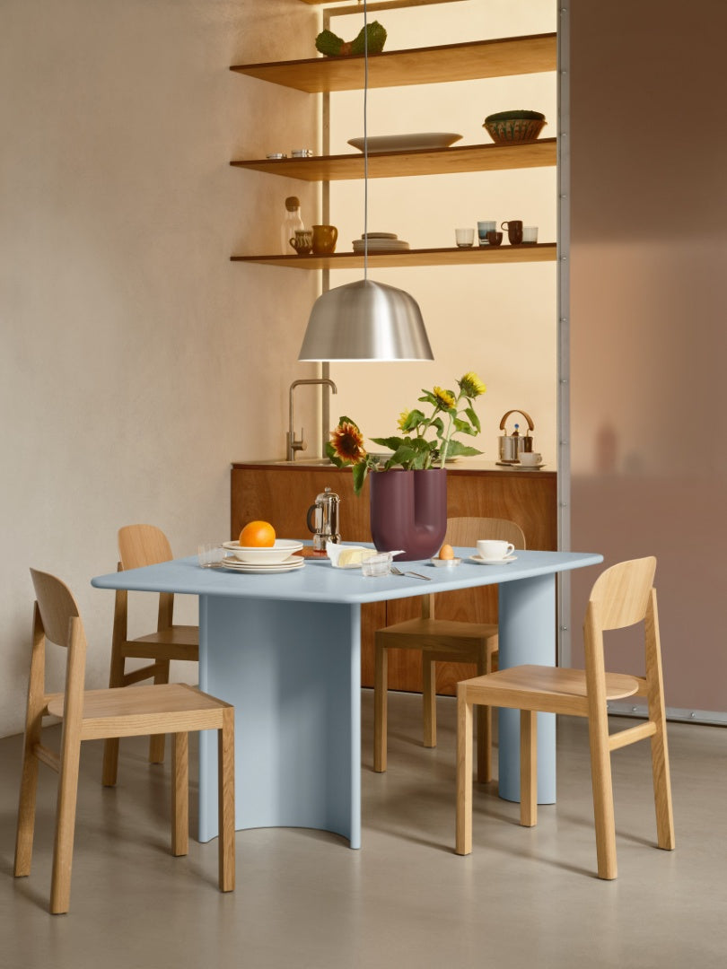 Muuto RE-NORM -pöytä