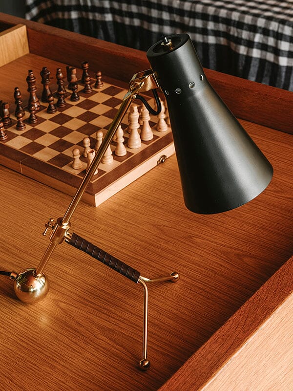 Innolux TAPIO -pöytävalaisin