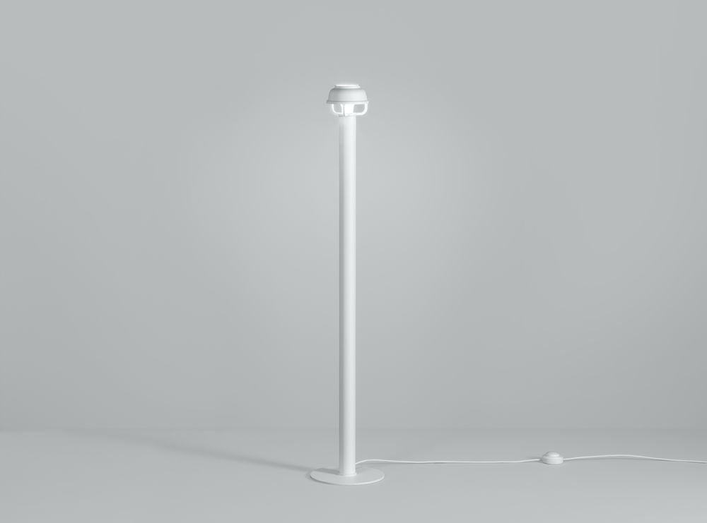 Artek KORI -lattiavalaisin