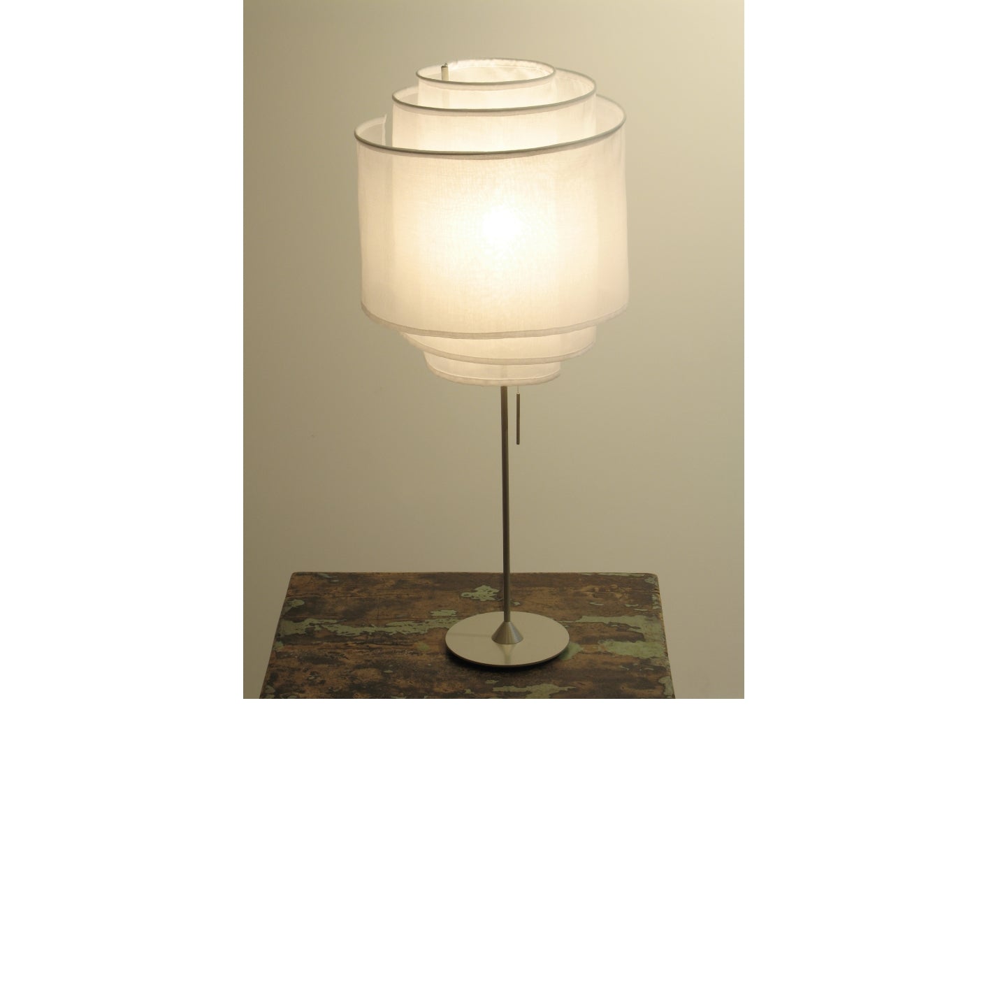 Doctor Design HEILA -pöytävalaisin