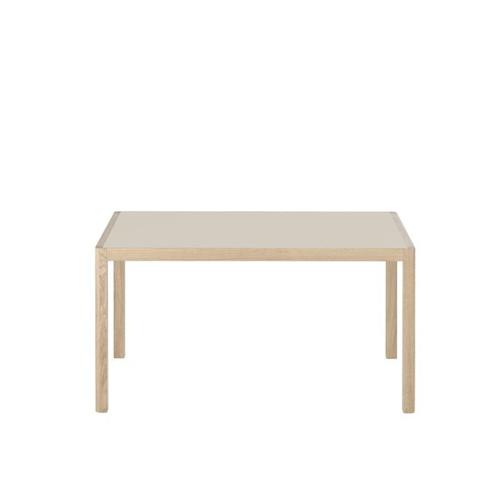 Muuto WORKSHOP TABLE -ruokapöytä