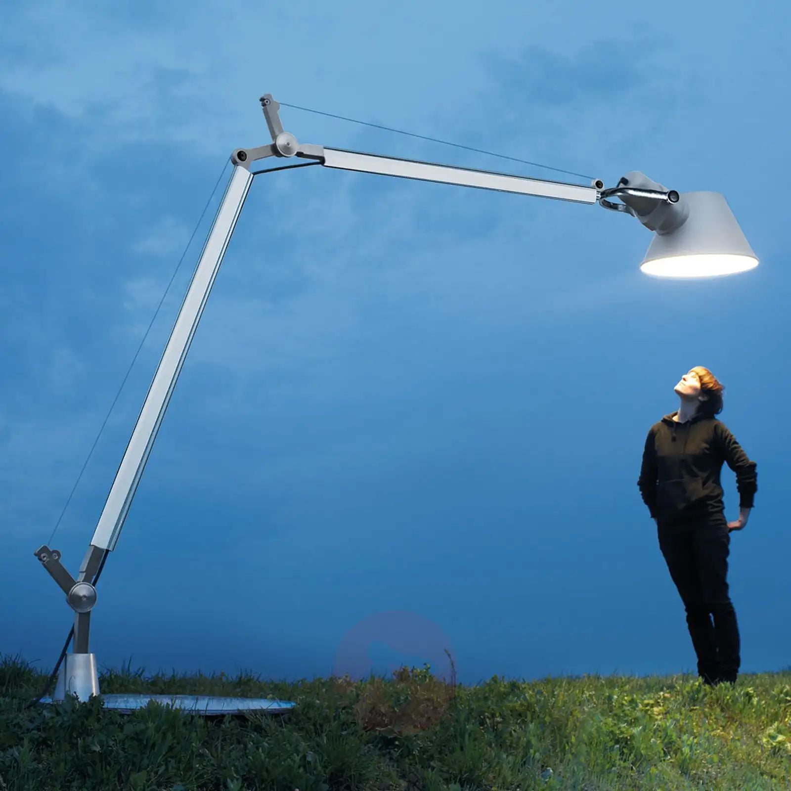 Artemide TOLOMEO XXL -lattiavalaisin