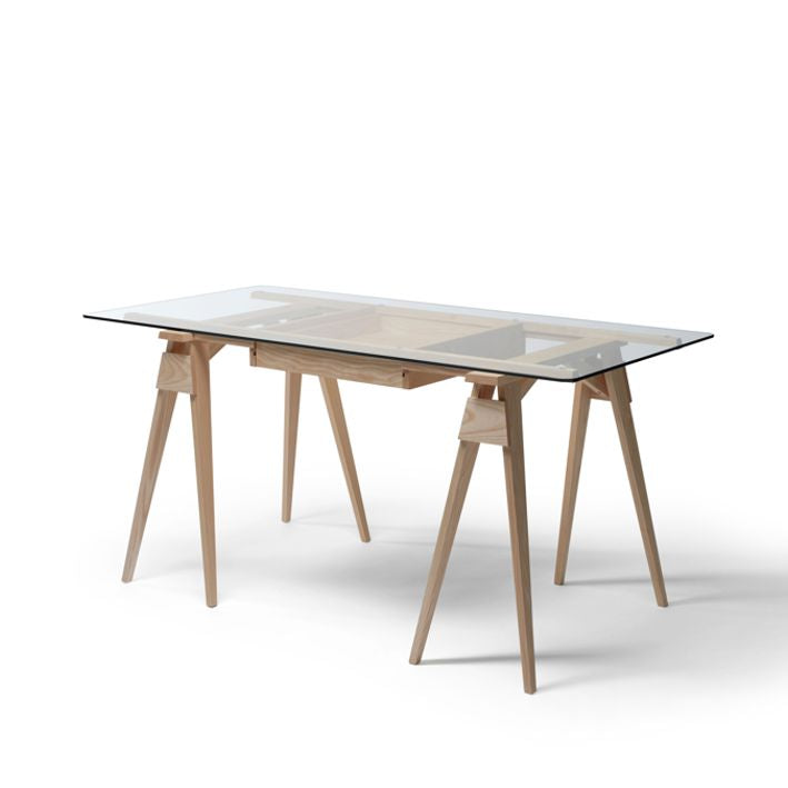 Design House Stockholm ARCO -työpöytä